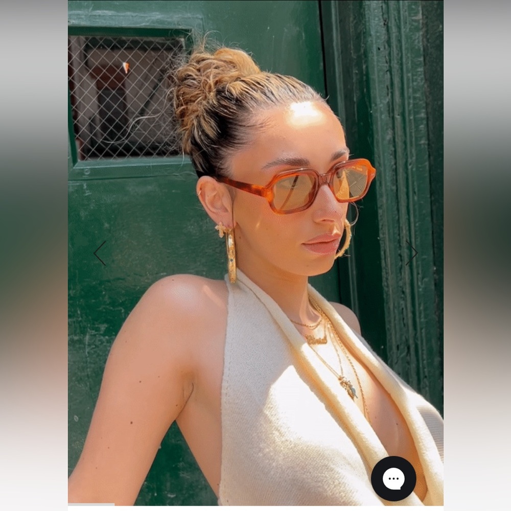 women’s sunglasses 🕶️ 💛